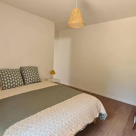 Le Puy Martineau Piscine Privee Interieure Chauffee Terrain Arbore A 10 Min Du Puy Du Fo Semesterbostad