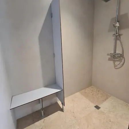 Le Puy Martineau Piscine Privee Interieure Chauffee Terrain Arbore A 10 Min Du Puy Du Fo Saint-Mars-la-Réorthe