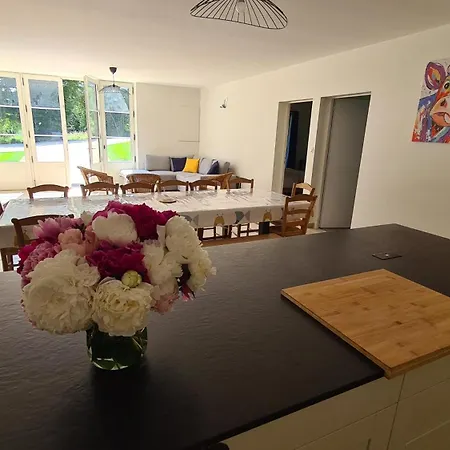 Le Puy Martineau Piscine Privee Interieure Chauffee Terrain Arbore A 10 Min Du Puy Du Fo Saint-Mars-la-Réorthe