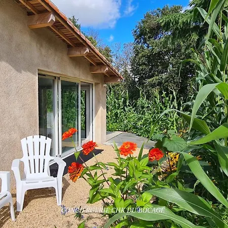 Le Puy Martineau Piscine Privee Interieure Chauffee Terrain Arbore A 10 Min Du Puy Du Fo