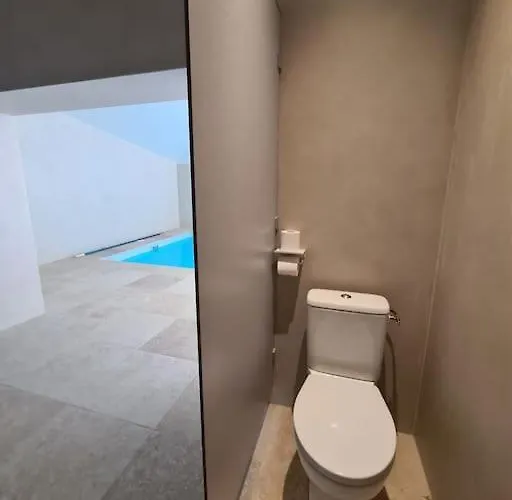 בית נופש Le Puy Martineau Piscine Privee Interieure Chauffee Terrain Arbore A 10 Min Du Puy Du Fo Saint-Mars-la-Réorthe