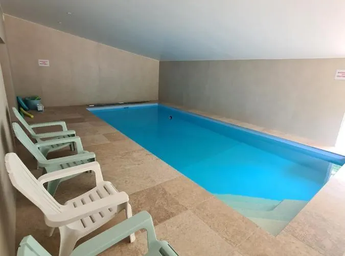 בית נופש Le Puy Martineau Piscine Privee Interieure Chauffee Terrain Arbore A 10 Min Du Puy Du Fo *