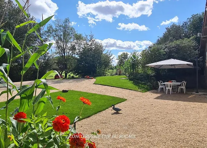 Le Puy Martineau Piscine Privee Interieure Chauffee Terrain Arbore A 10 Min Du Puy Du Fo Saint-Mars-la-Réorthe